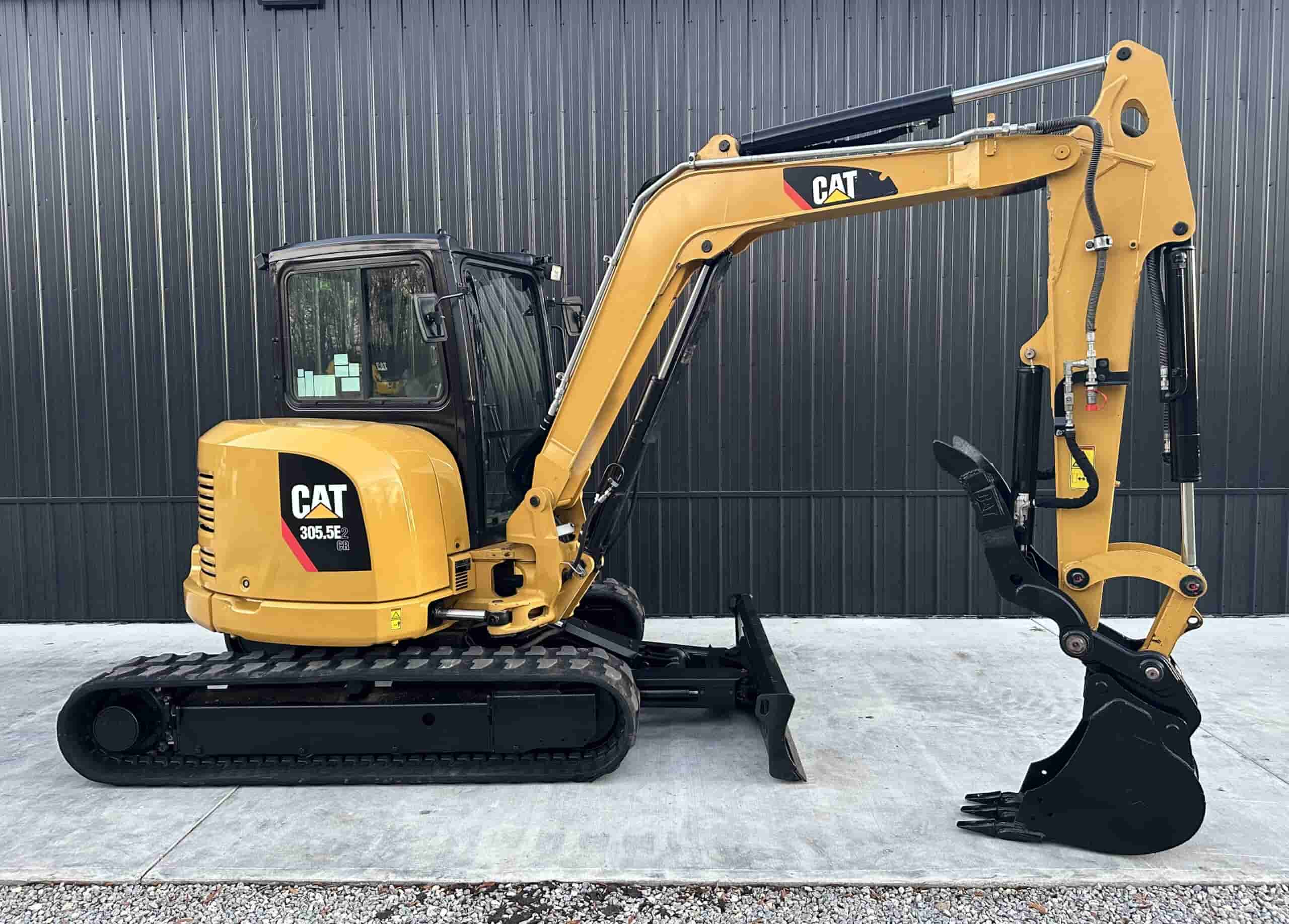 2019 CAT 305E2
